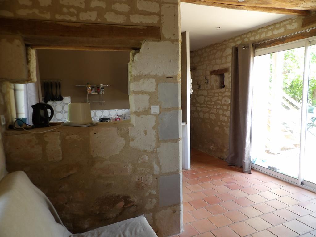 Les Caves Hotel Ambillou-Château Екстериор снимка